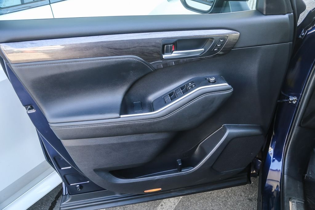 Used 2024 Blueprint Toyota Limited image 18