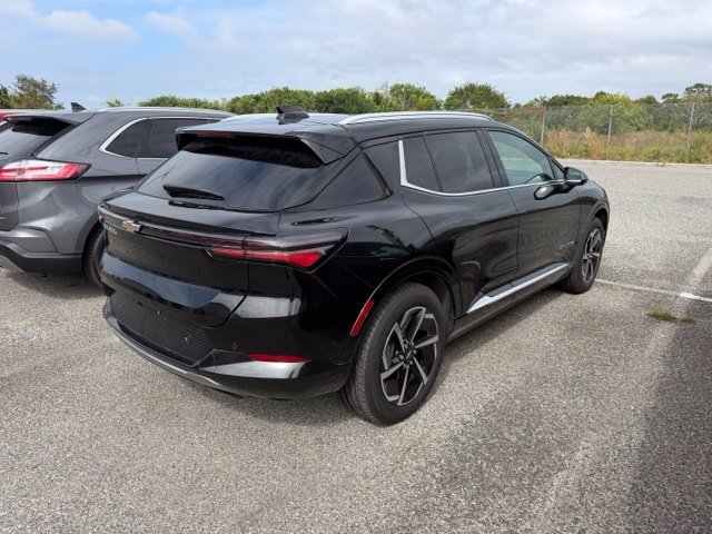 Used 2025 Black Chevrolet LT image 3