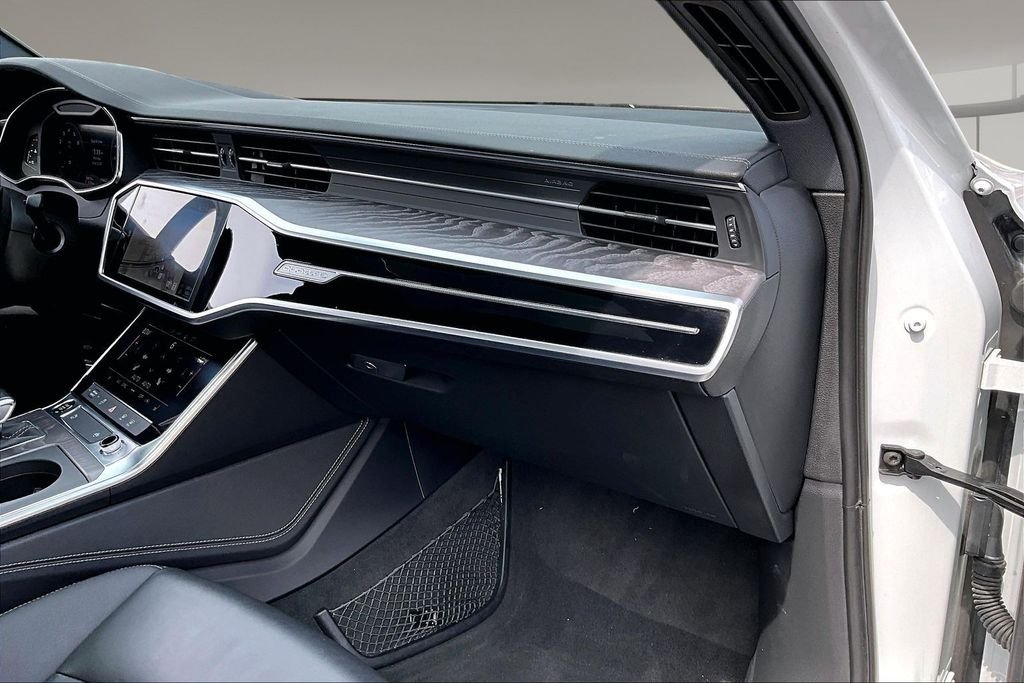 2024 Audi A6 Premium Plus - Photo 16