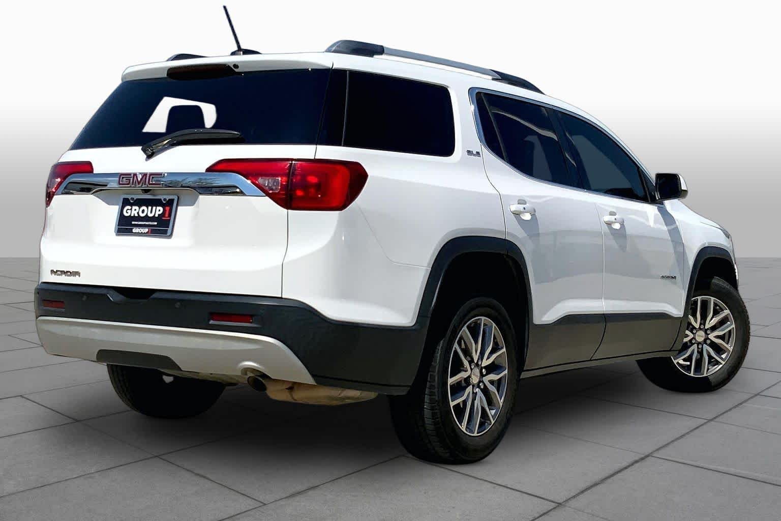 Used 2019 Summit White GMC SLE image 13