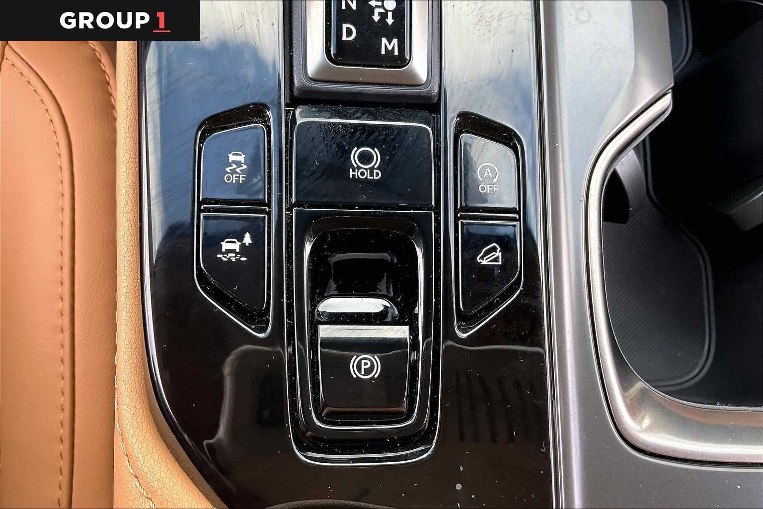 Used 2026 Ultra White Lexus  image 33