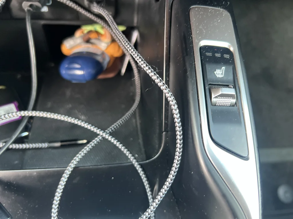 Used 2022 Sapphire Blue Kia S image 14
