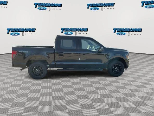 New 2026 Agate Black Metallic Ford XLT image 9