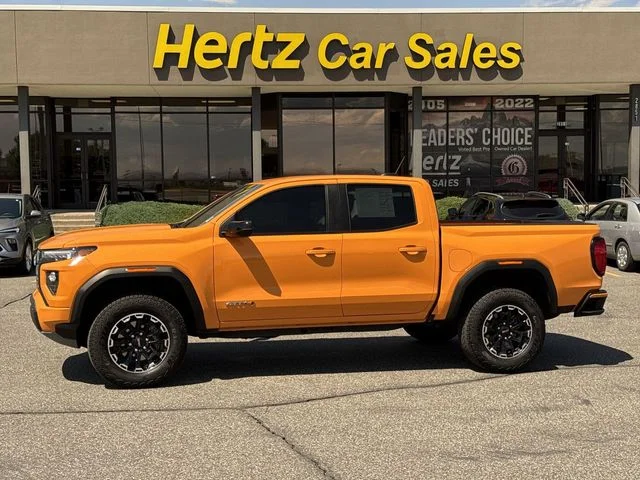 2026 GMC Canyon 4WD AT4 Crew Cab Short Box's photo