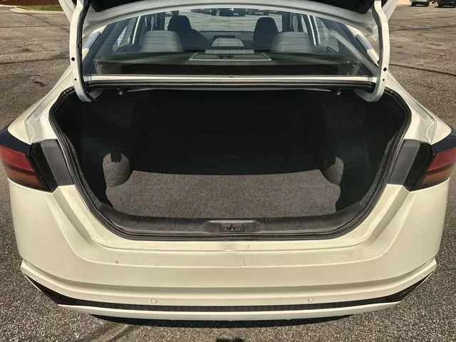 Used 2024 White Nissan 2.5 S image 22