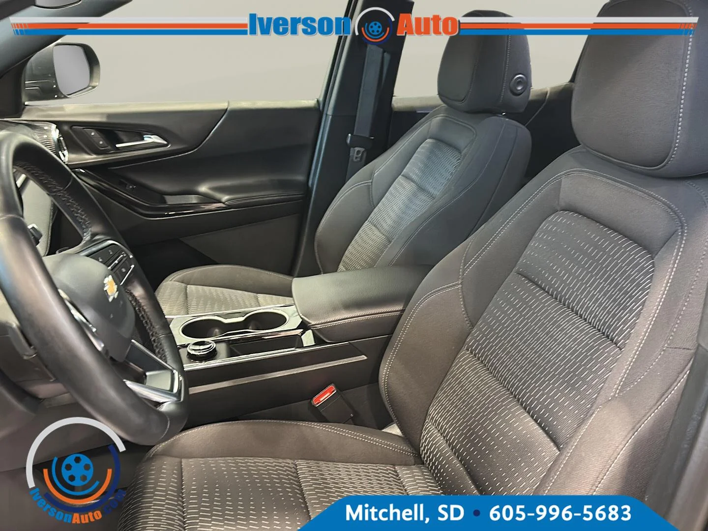 Used 2026 Mosaic Black Metallic Chevrolet AWD LT image 23