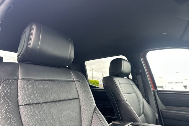 2025 Toyota Tundra Limited - Photo 16