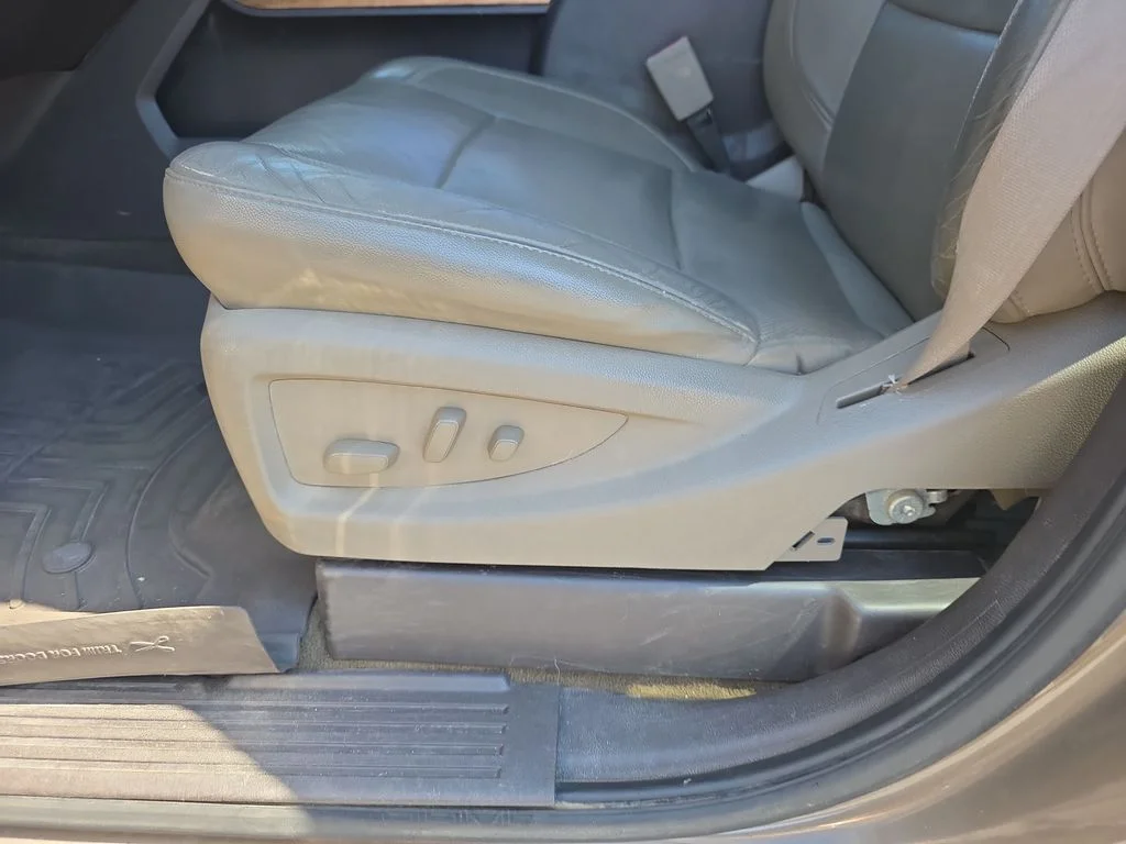 Used 2015 Brownstone Metallic Chevrolet LTZ image 12