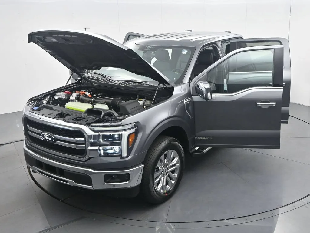 New 2026 Gray Ford Lariat image 51
