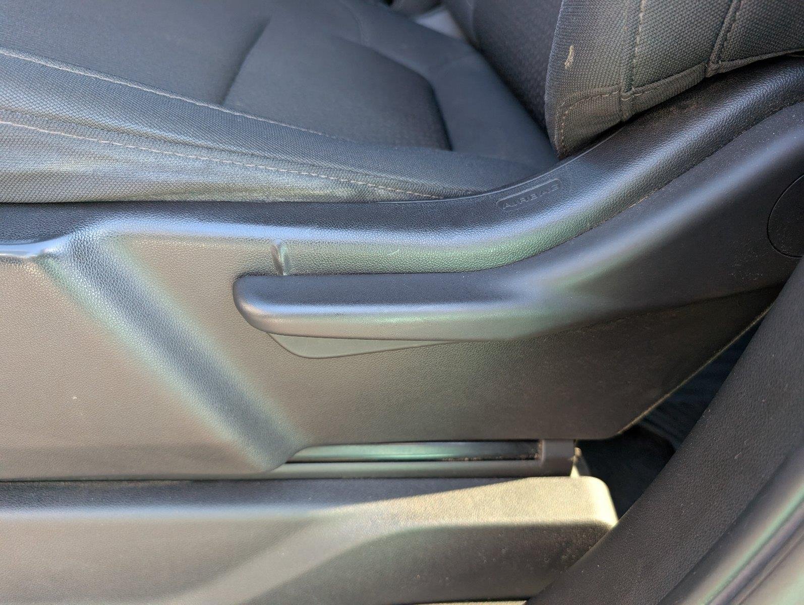 Used 2021 SUMMIT WHITE Chevrolet Custom image 15