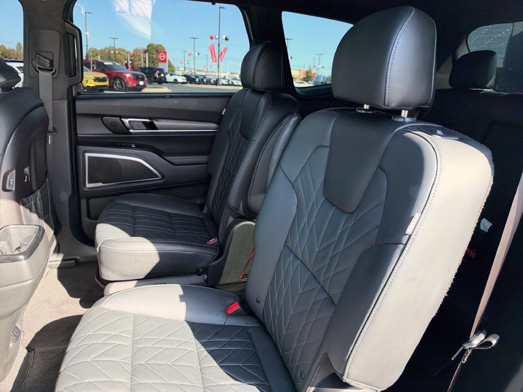 Used 2025 Gray Kia SX-Prestige X-Line image 14