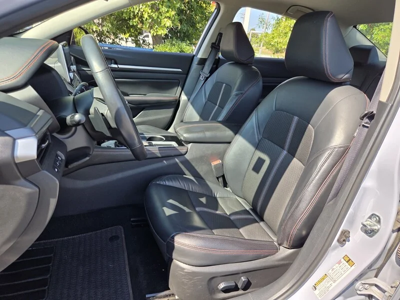 Used 2024 Pearl NISSAN 2.5 SR image 7