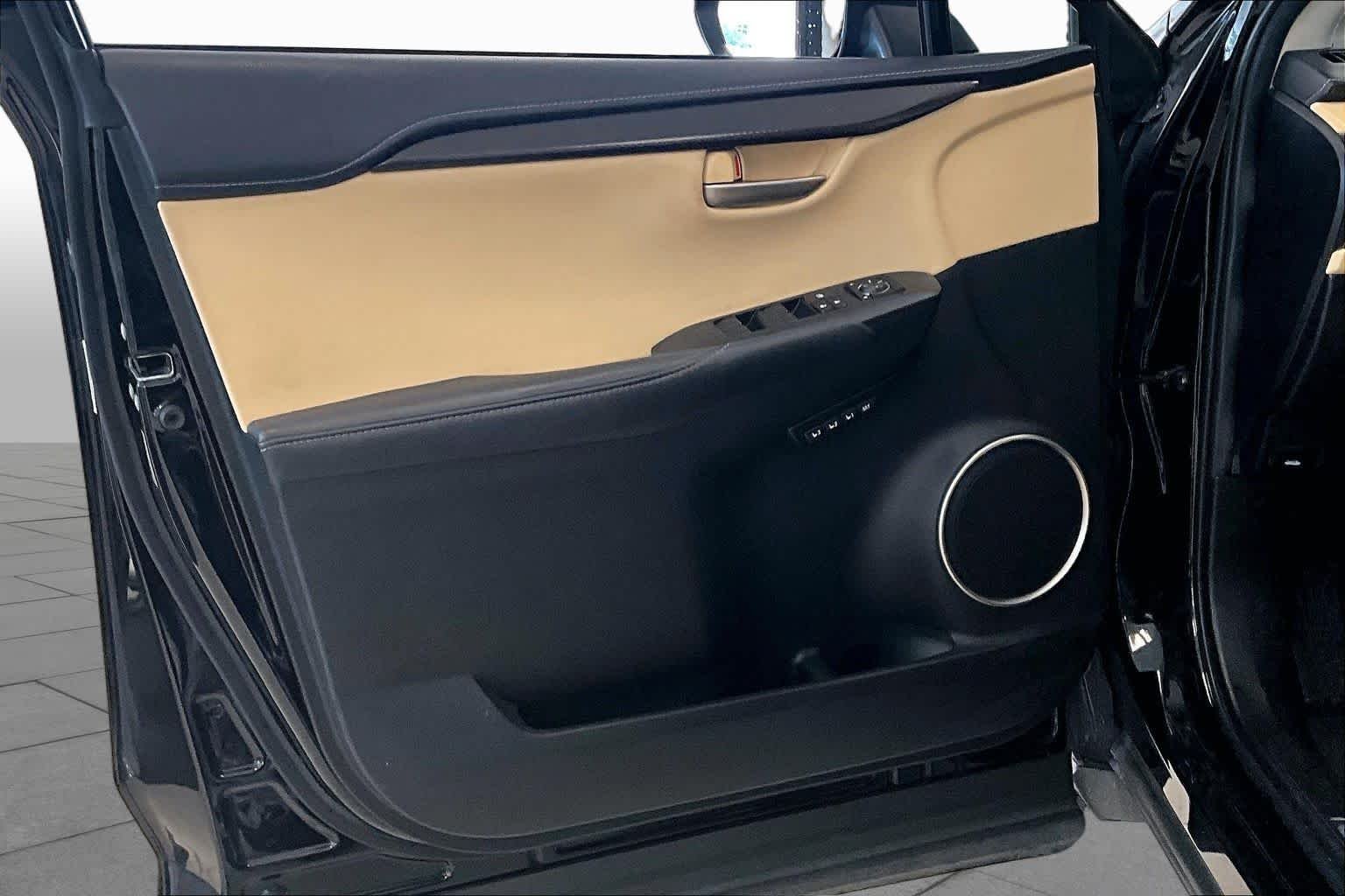 Used 2017 Obsidian Lexus  image 19