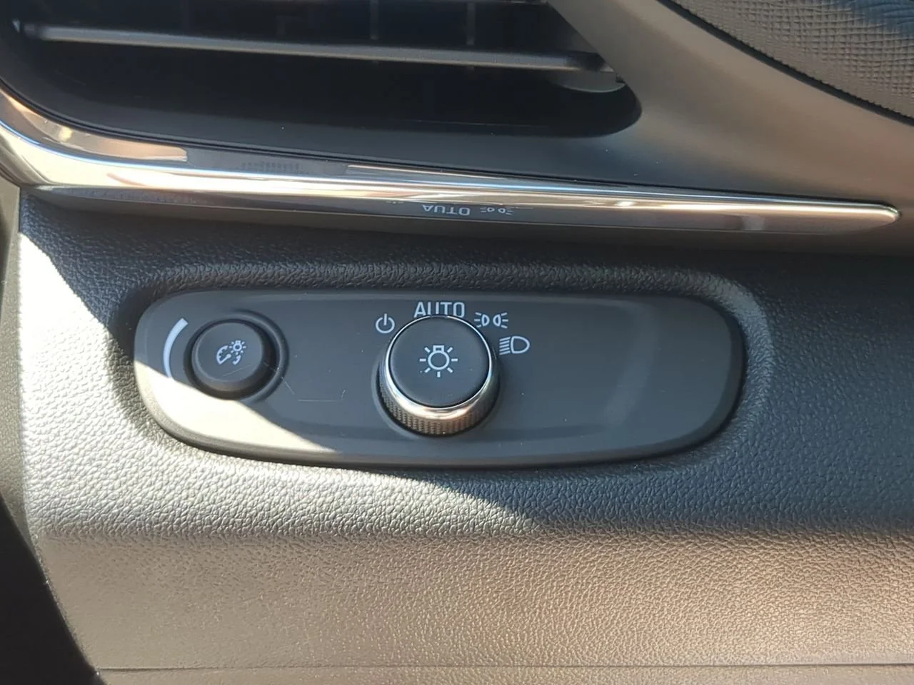 2026 Buick Envista Preferred - Photo 17