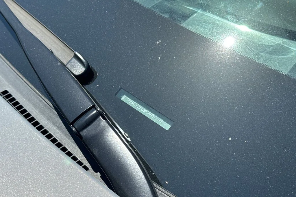 Certified Used 2024 Urban Gray Pearl Honda Touring image 8