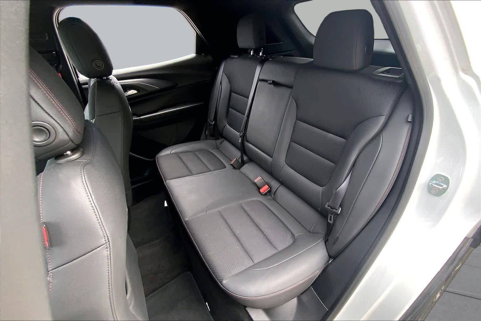 Used 2023 Summit White Chevrolet RS image 21