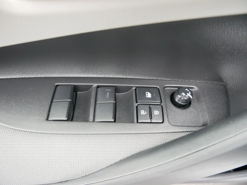 Certified Used 2025 Silver Toyota LE image 16