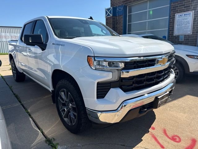 Used 2023 White Chevrolet LT image 1