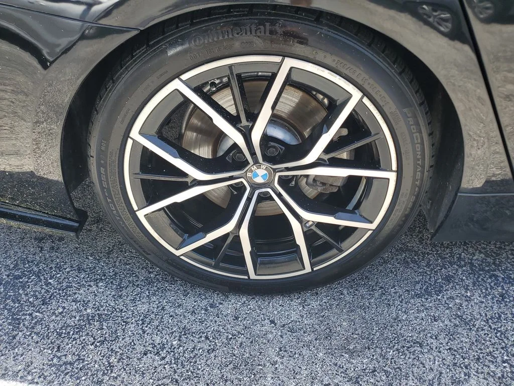 Used 2021 Black BMW 540i image 7