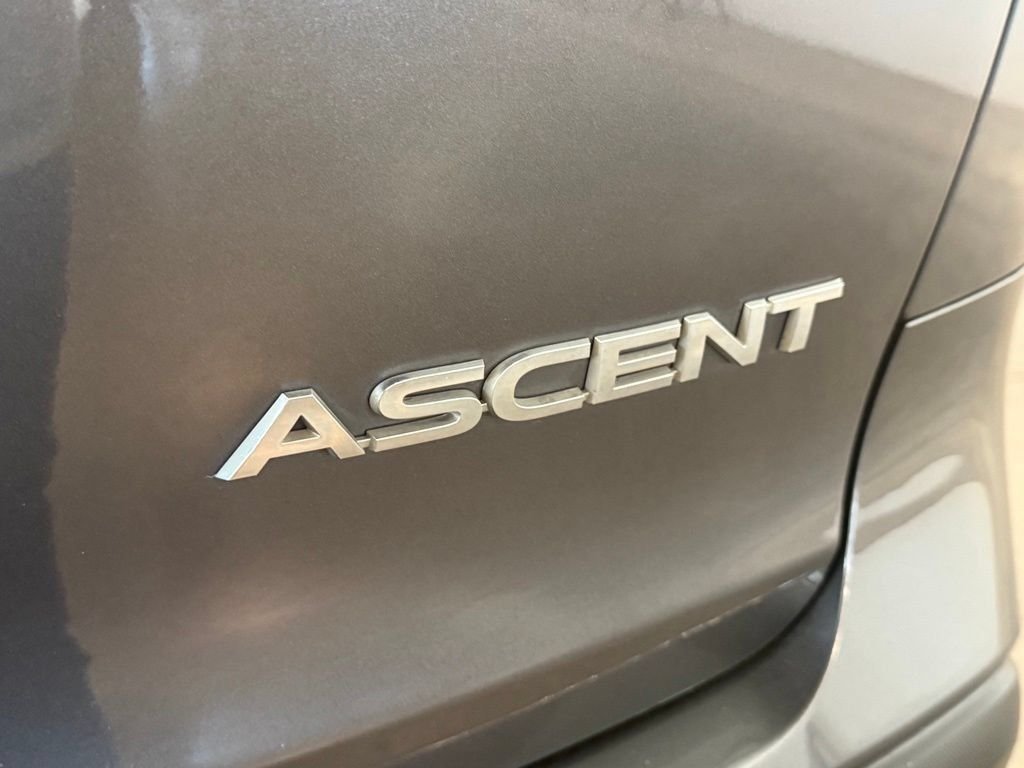 Used 2019 Gray Subaru Base image 24