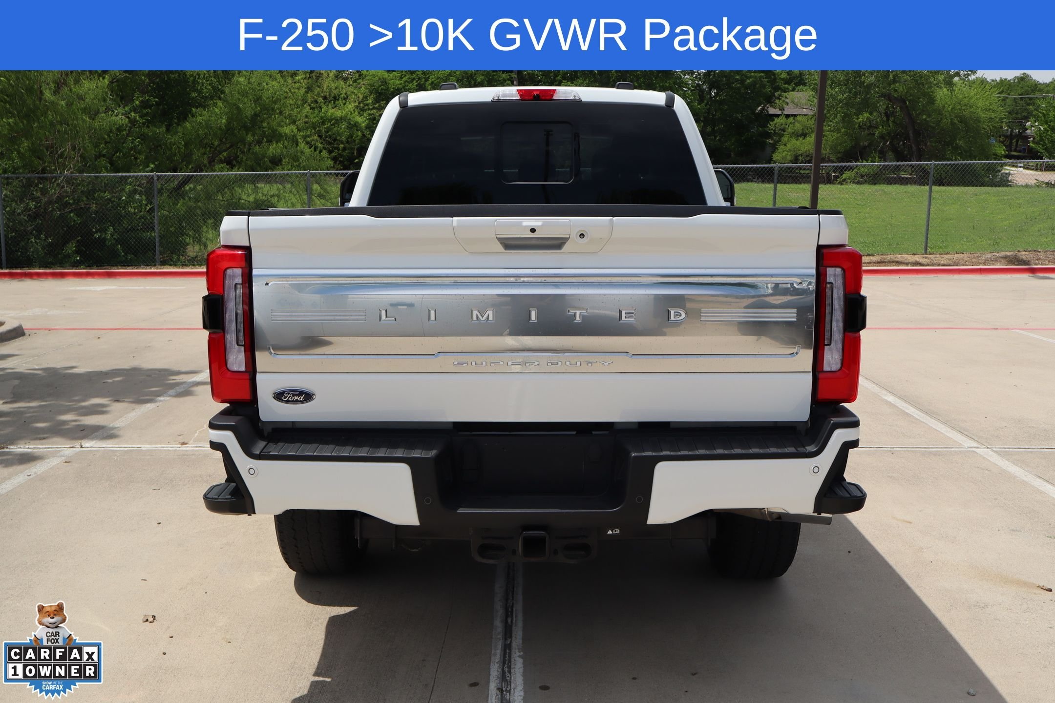Used 2024 White Ford Limited image 4