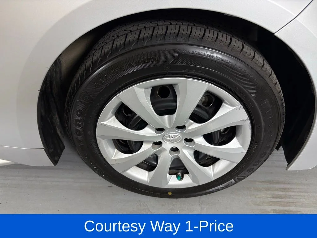 Used 2023 Silver Toyota LE image 13