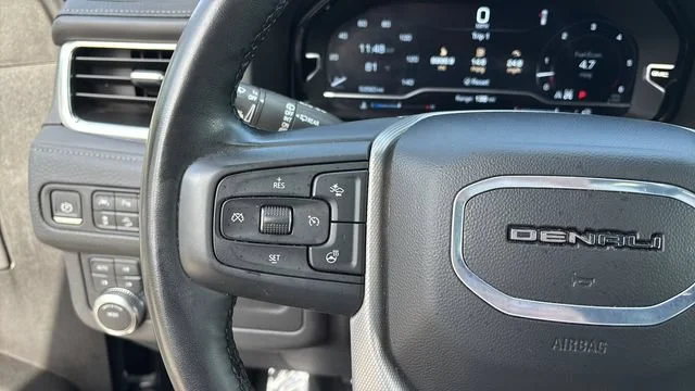 Used 2024 Onyx Black GMC Denali image 22