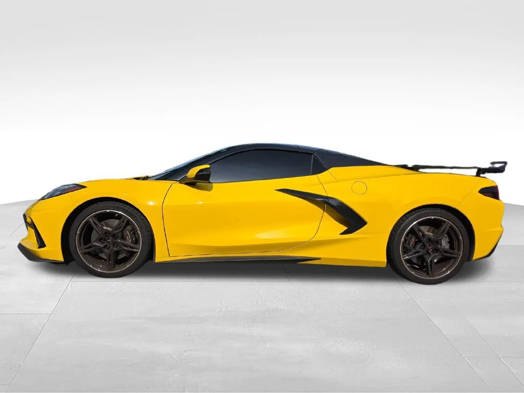Used 2025 Competition Yellow Tintcoat Metallic Chevrolet 2LT image 3