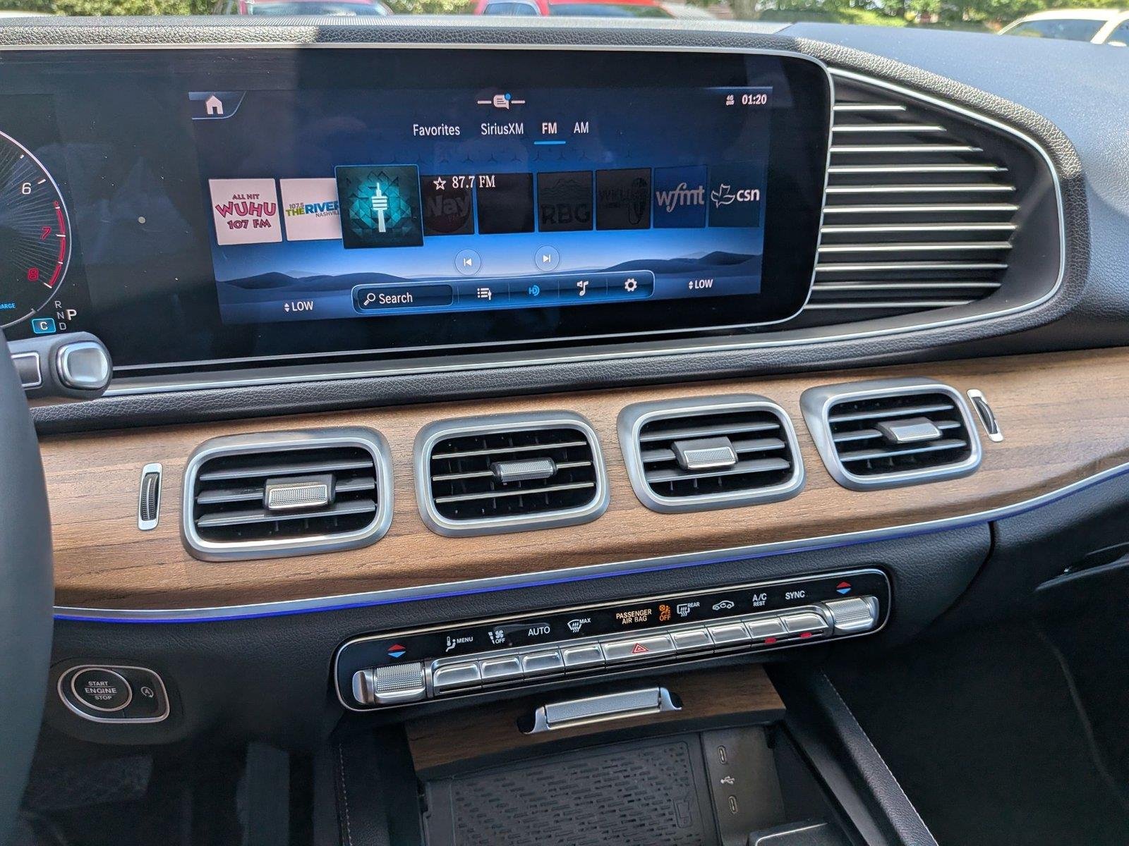 Used 2024 MANUFAKTUR Alpine Grey Mercedes-Benz GLE 350 image 23