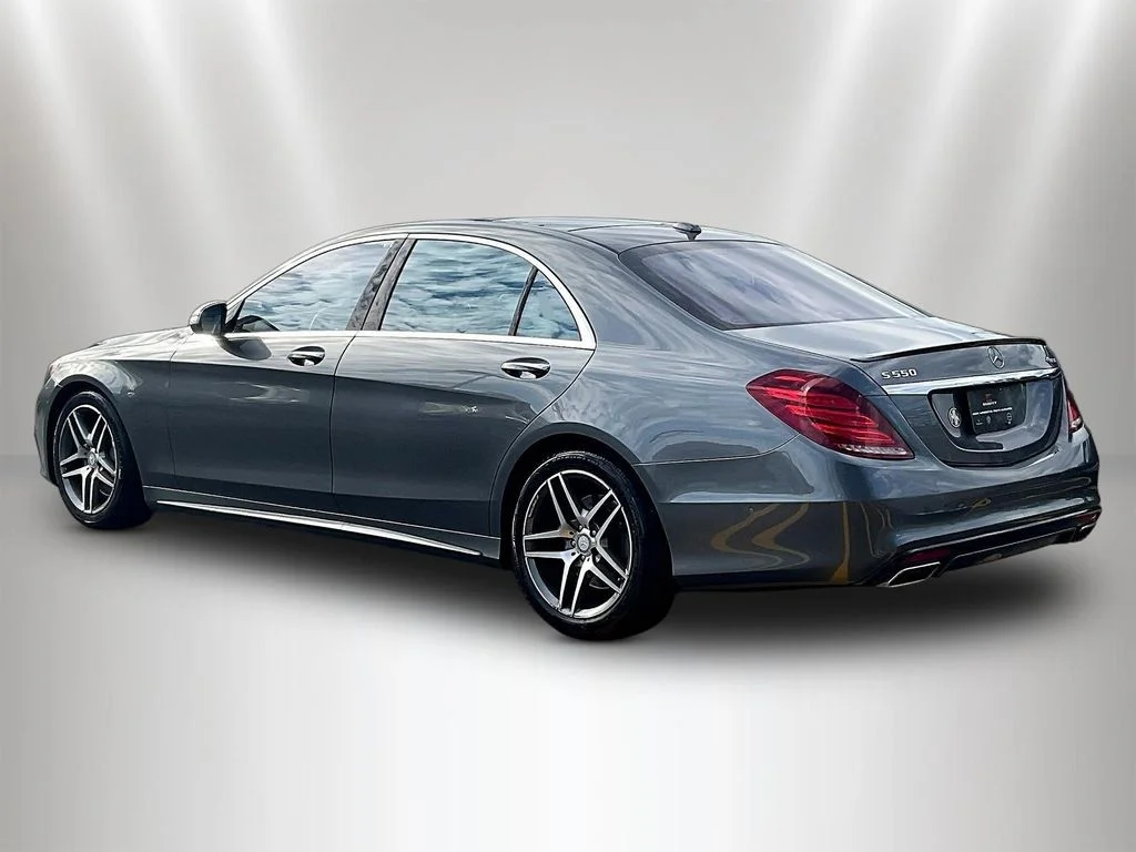 Used 2017 Gray Mercedes-Benz S 550 image 4