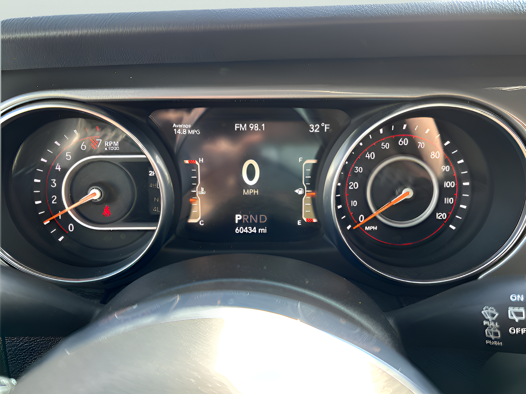 Used 2018 Black Jeep Unlimited Sahara image 15