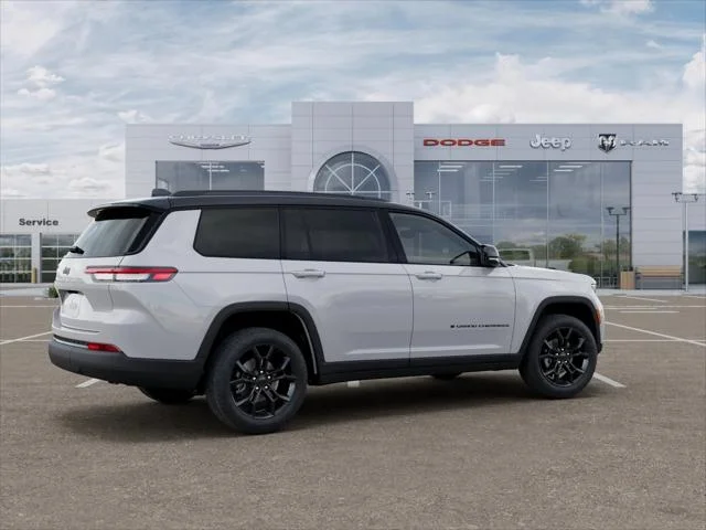 New 2025 Bright White Clear-Coat Exterior Paint Jeep Limited image 78
