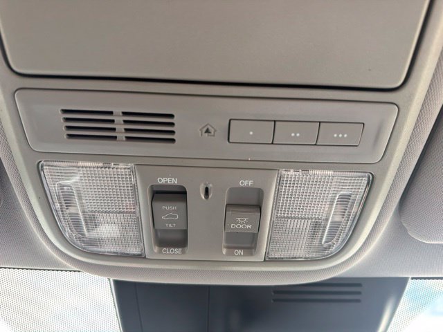 Used 2020 Modern Steel Metallic Honda EX-L image 20