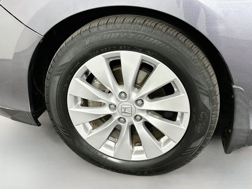 Used 2013  Honda EX-L image 32