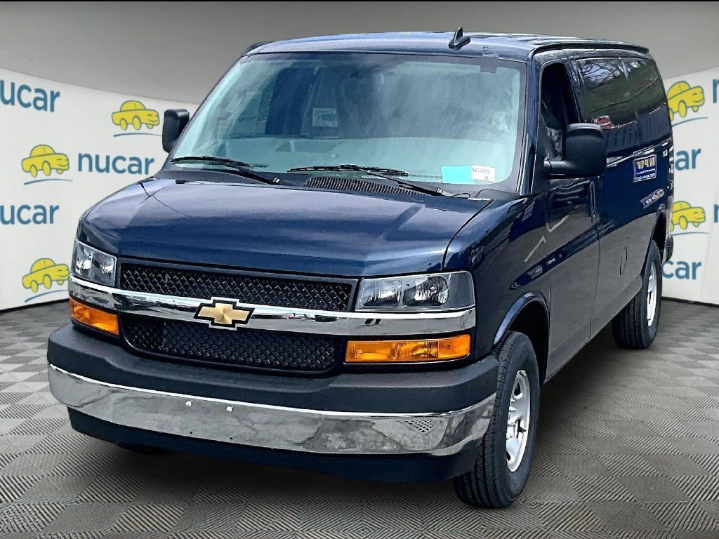New 2026 Special Exterior Color Chevrolet WT image 4