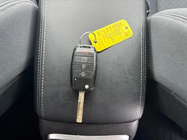 Used 2018 Red Kia LX image 16