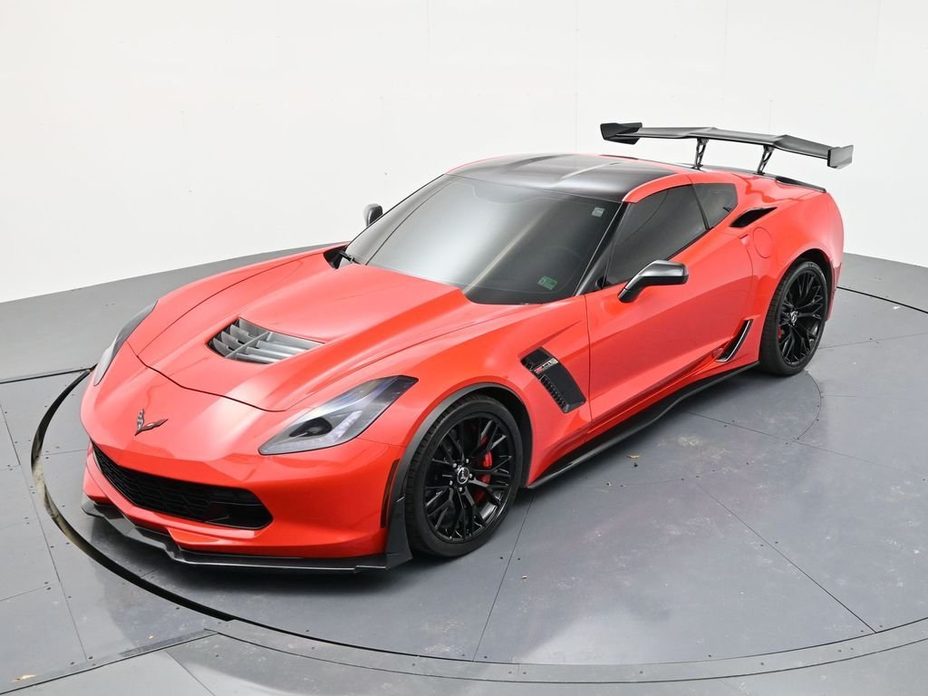 Used 2015 Torch Red Chevrolet Z06 image 31