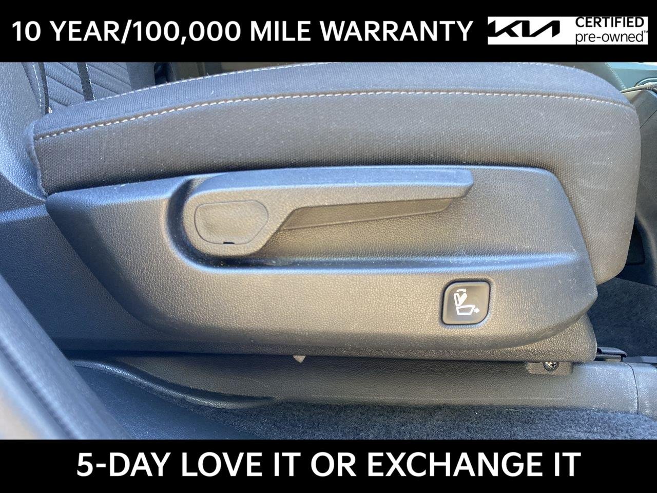Certified Used 2026 Glacial White Pearl Kia LX image 28