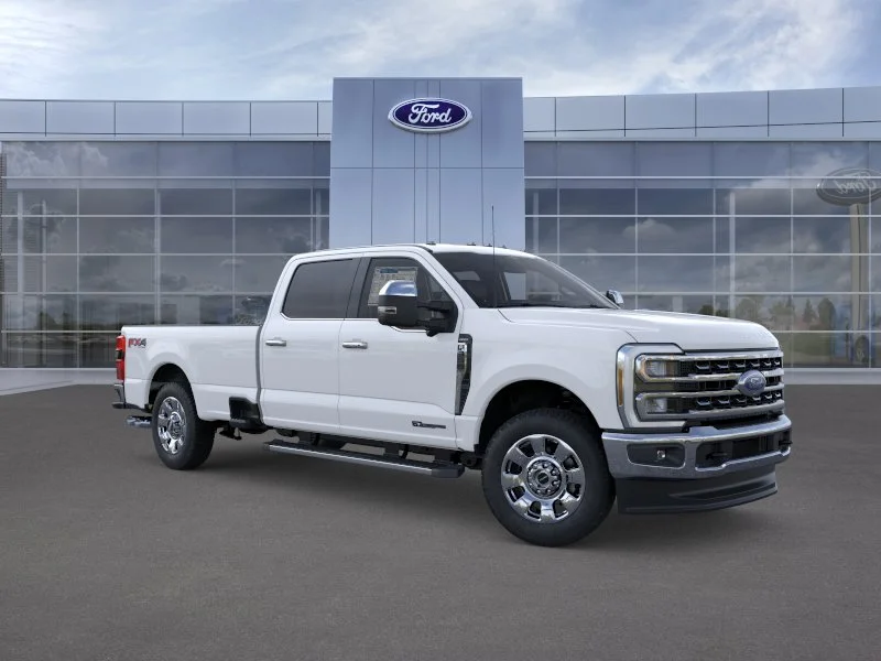 New 2026 Oxford White Ford Lariat image 40