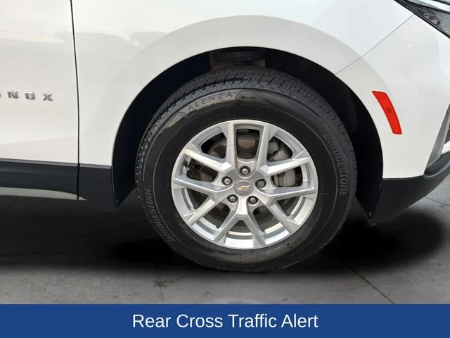 Used 2022 White Chevrolet LT image 29