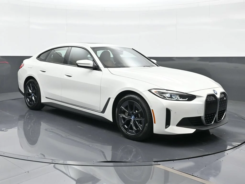 2023 BMW i4 40 - Photo 13