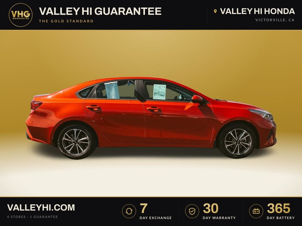 Used 2023 Red Kia LXS image 9