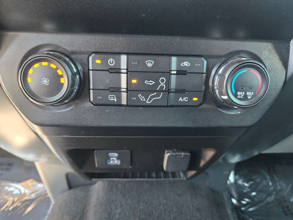 Used 2022 White Ford XLT image 14
