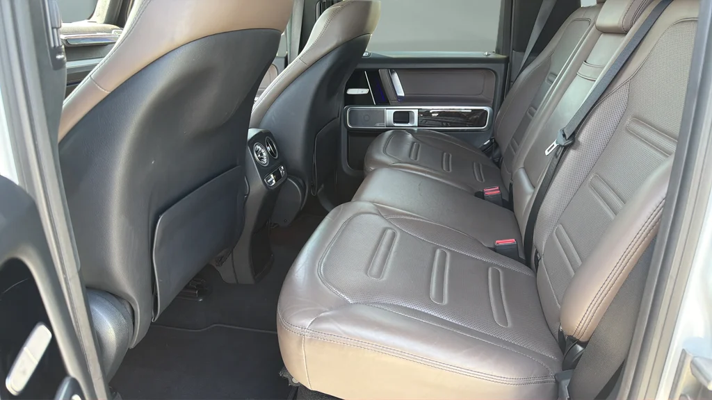 Used 2022 White Mercedes-Benz G 550 image 20