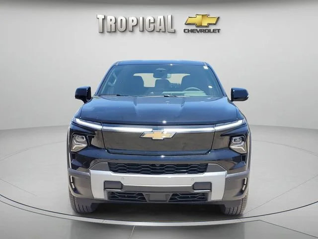New 2026 Black Chevrolet LT - Extended Range image 8