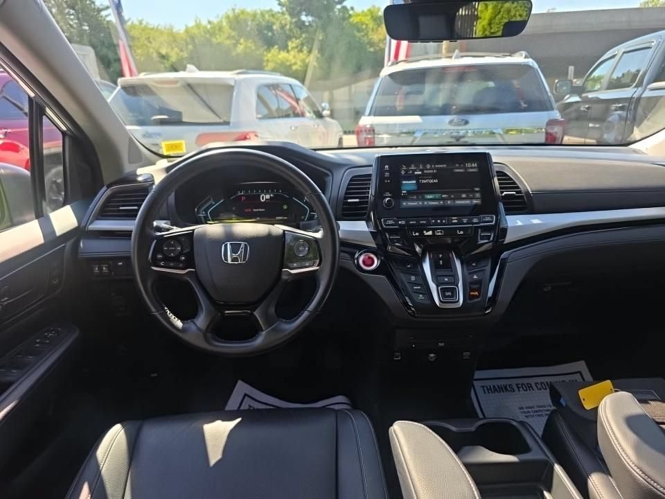 Certified Used 2024 Sonic Gray Pearl Honda Touring image 12
