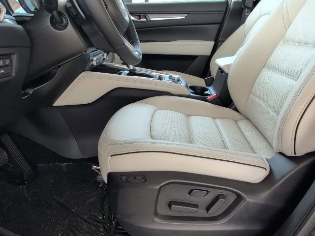 2025 Mazda CX-5 S Premium Plus package - Photo 18