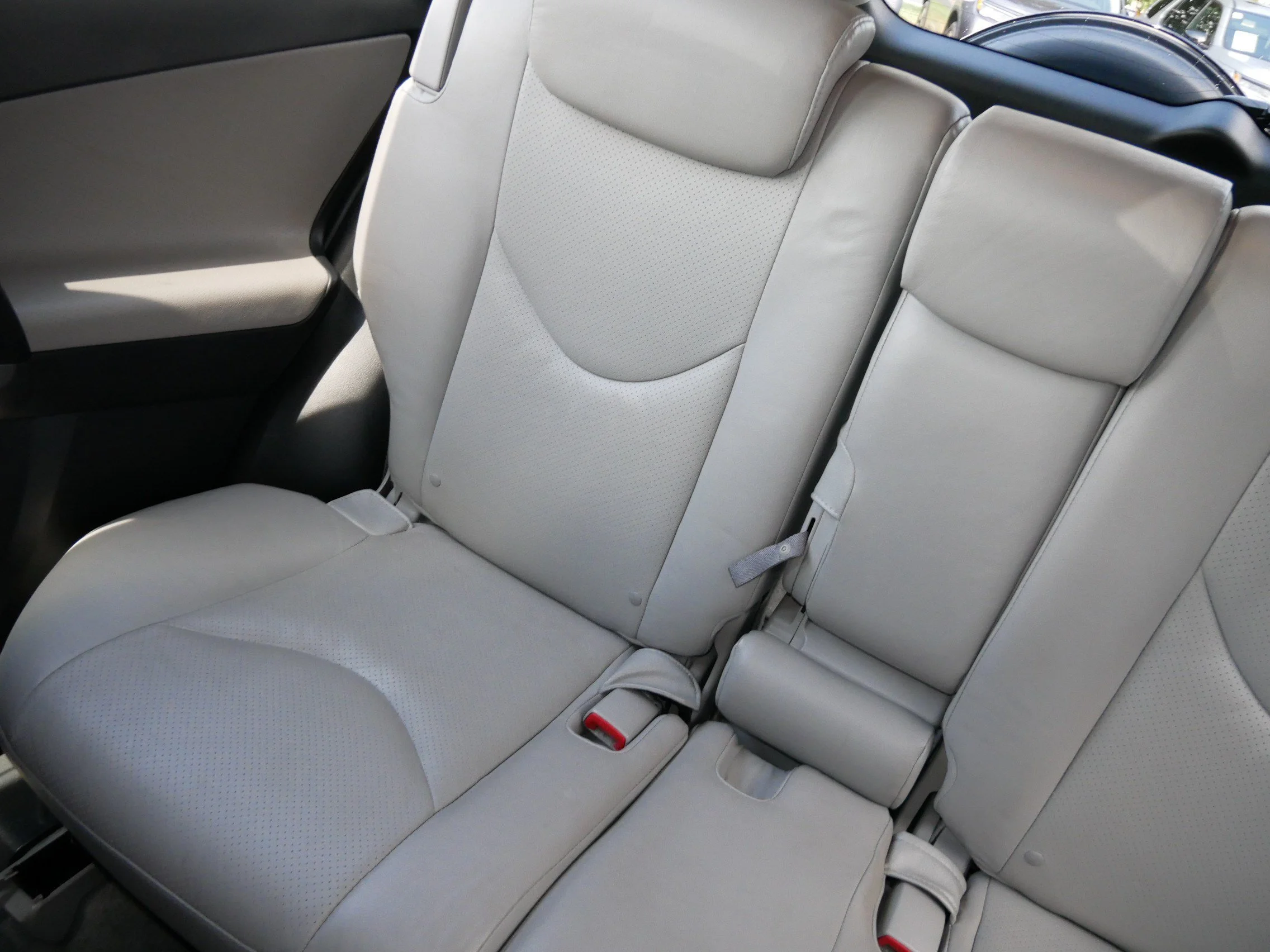Used 2011 Black Toyota Ltd image 12