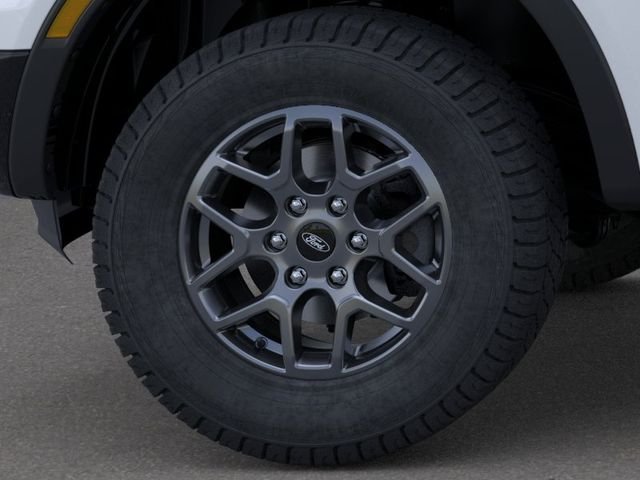 New 2026 Oxford White Ford XLT image 19
