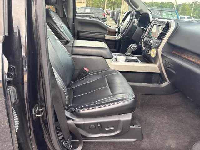 Used 2019 Black Ford Lariat image 11